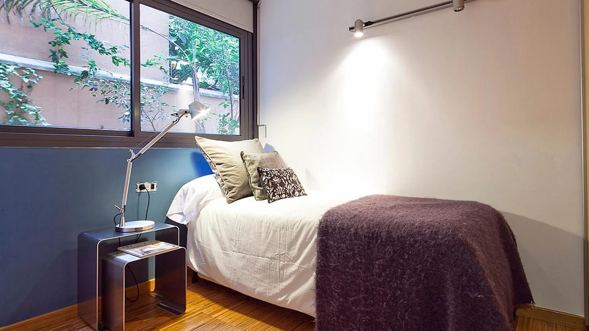 My Space Emirates - Charming Duplex In Barcelona Ideal For Families Or Friends Апартаменты
